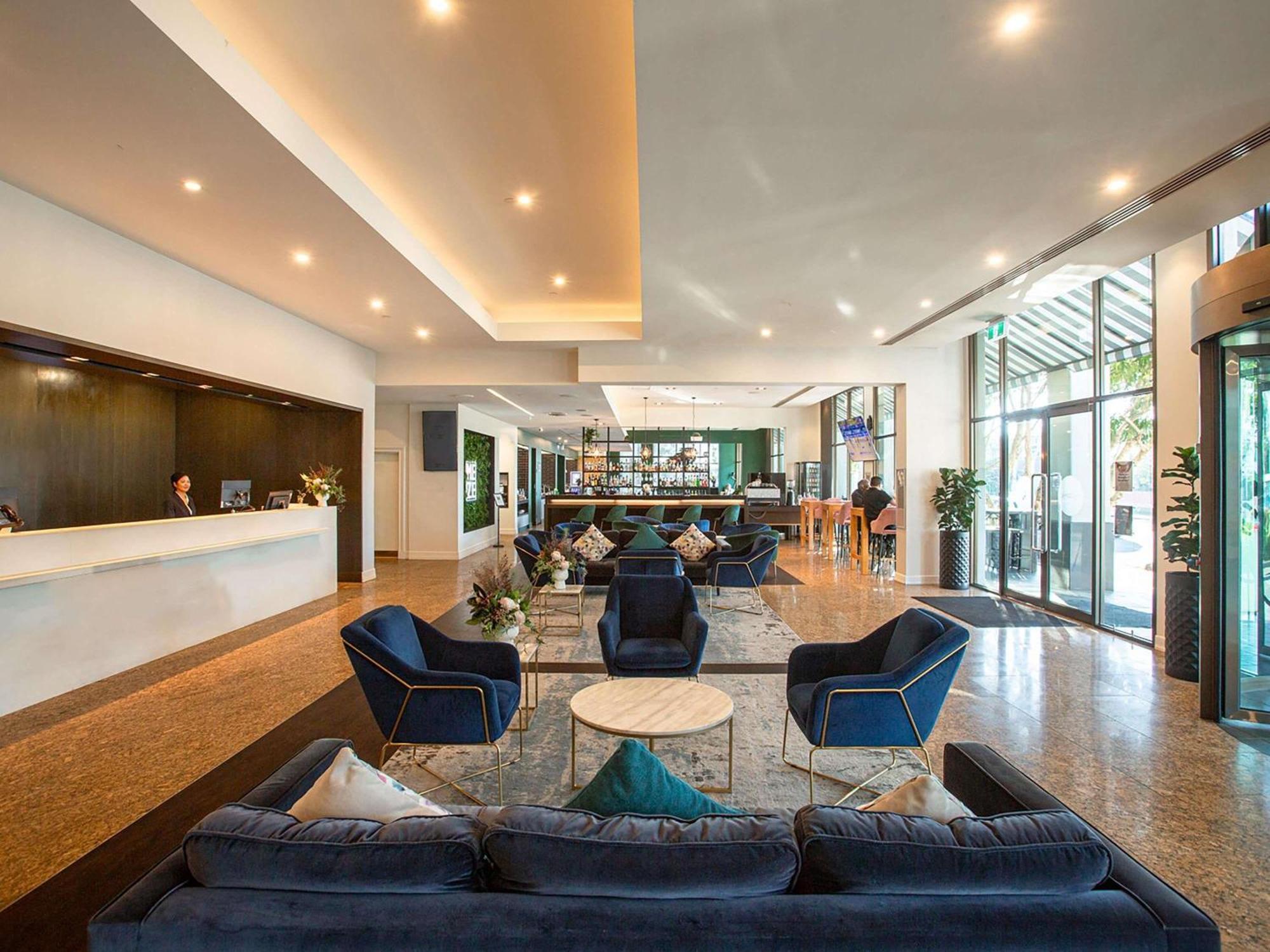 Novotel Melbourne Glen Waverley Exterior foto